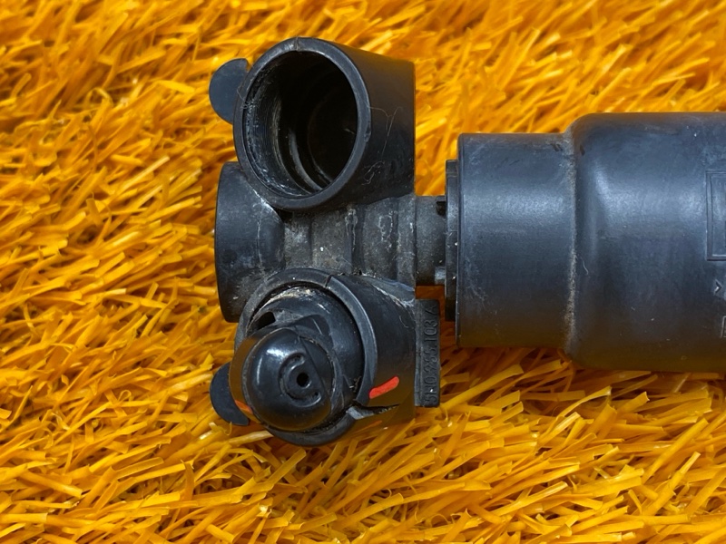 Форсунка омывателя фары, 500 рублей, Красноярск