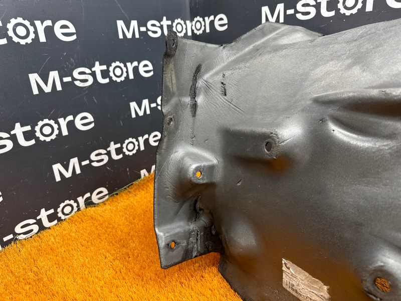 подкрылок, 1500 рублей, Красноярск