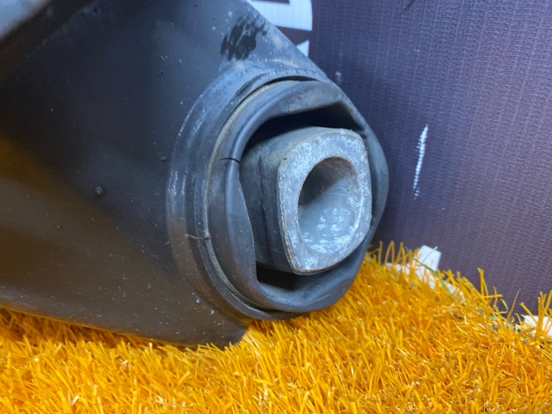 Балка поперечная (подрамник), 3000 рублей, Красноярск