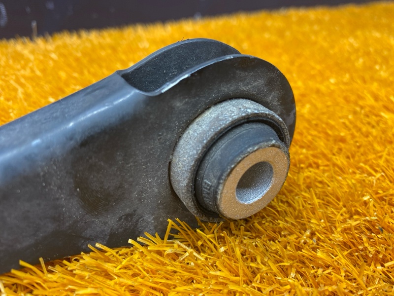 Рычаг подвески нижний, 500 рублей, Красноярск