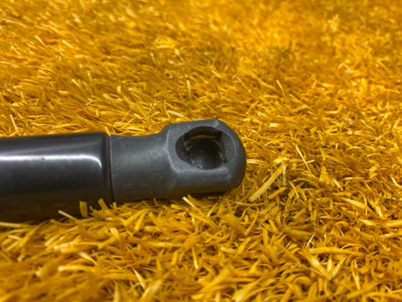 амортизатор багажника, 450 рублей, Красноярск