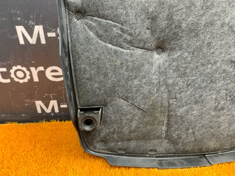 крышка двигателя, 2000 рублей, Красноярск