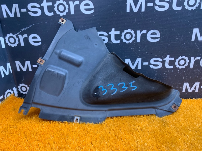 подкрылок, 1500 рублей, Красноярск