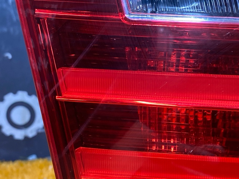 крышка багажника, 10000 рублей, Красноярск