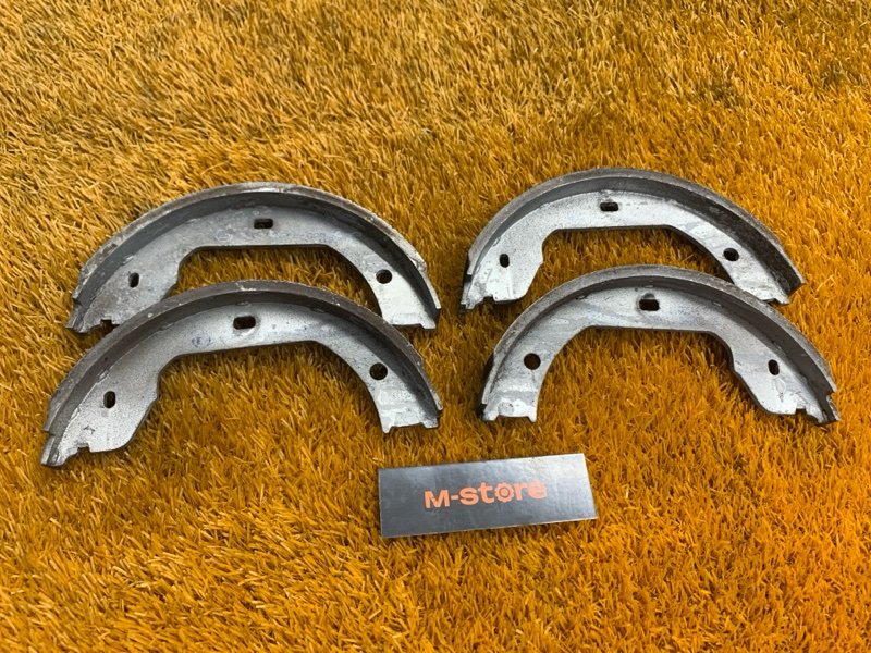 Колодки ручника, 900 рублей, Красноярск