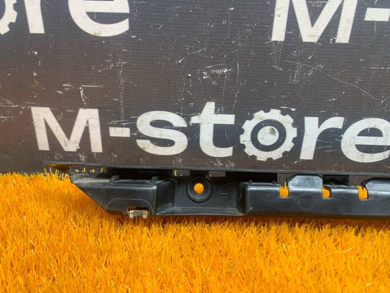 крепление бампера, 1000 рублей, Красноярск