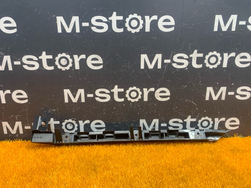 крепление бампера, 1000 рублей, Красноярск