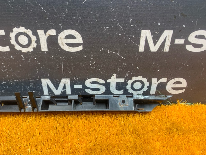 крепление бампера, 1000 рублей, Красноярск