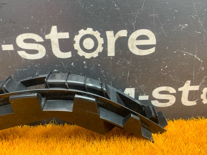 крепление бампера, 500 рублей, Красноярск