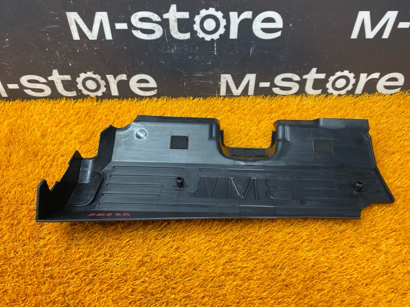 крышка двигателя, 1000 рублей, Красноярск