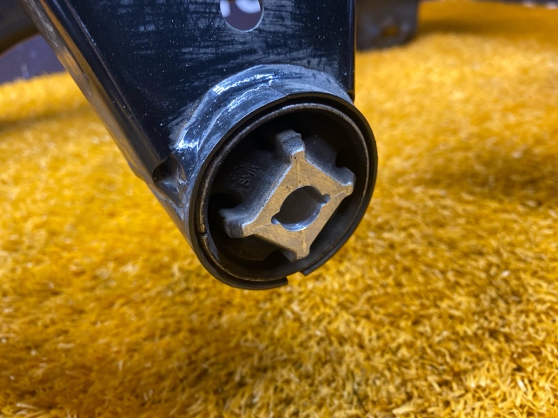 Балка поперечная (подрамник), 3000 рублей, Красноярск