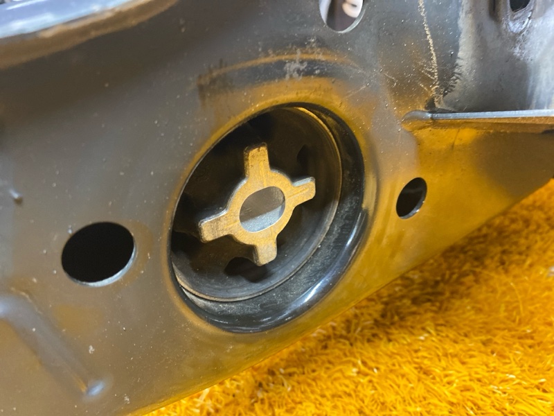 Балка поперечная (подрамник), 3000 рублей, Красноярск