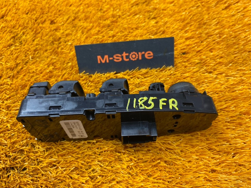 Блок управления стеклоподъемниками, 1000 рублей, Красноярск