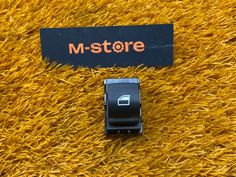 кнопка стеклоподъемника, 200 рублей, Красноярск