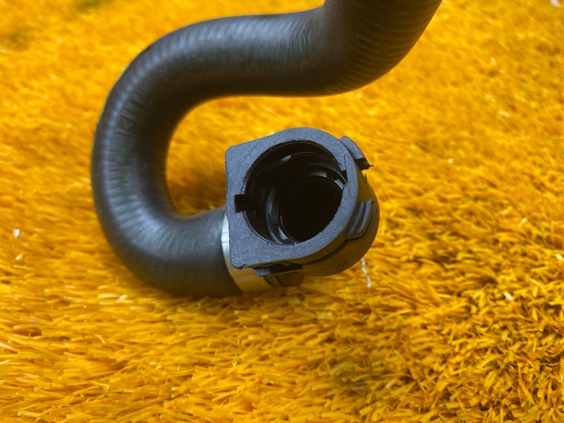 Патрубок радиатора верхний, 300 рублей, Красноярск