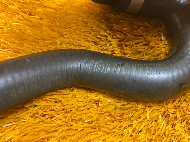 Патрубок радиатора верхний, 300 рублей, Красноярск