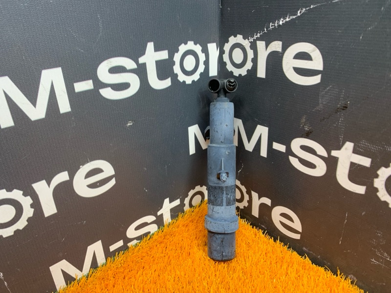 Форсунка омывателя фары, 1000 рублей, Красноярск