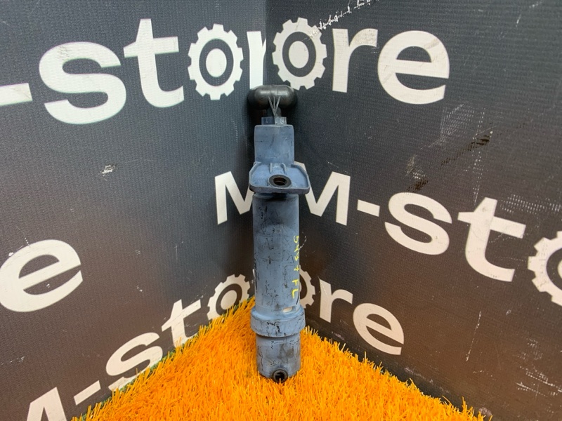 Форсунка омывателя фары, 1000 рублей, Красноярск