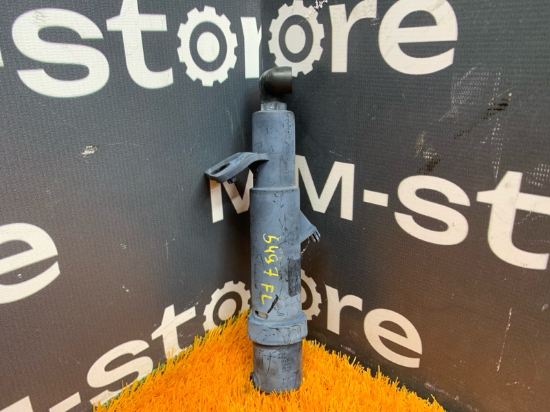 Форсунка омывателя фары, 1000 рублей, Красноярск