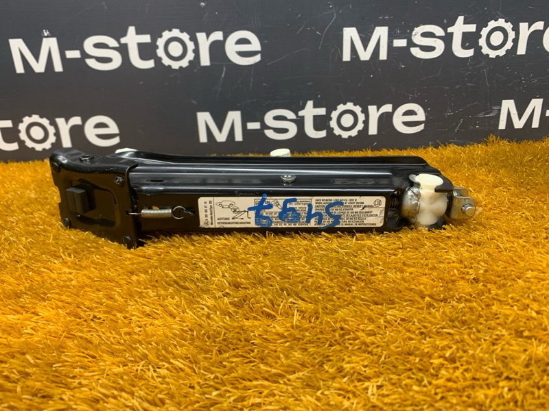 домкрат, 2000 рублей, Красноярск