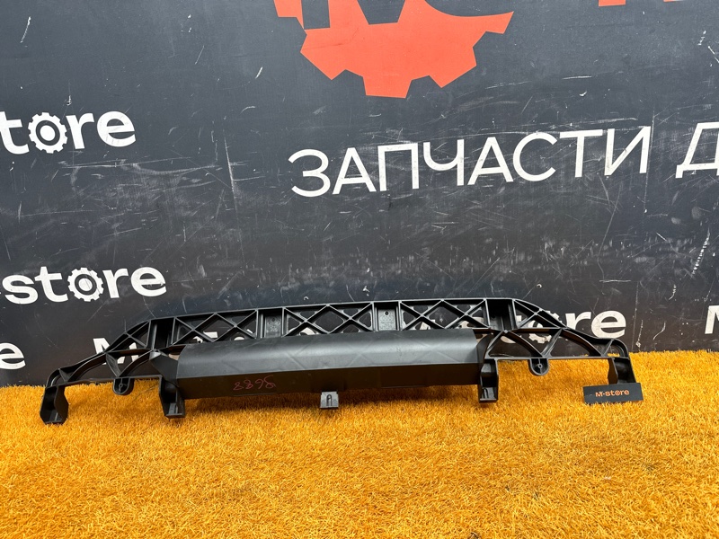 крепление бампера, 600 рублей, Красноярск