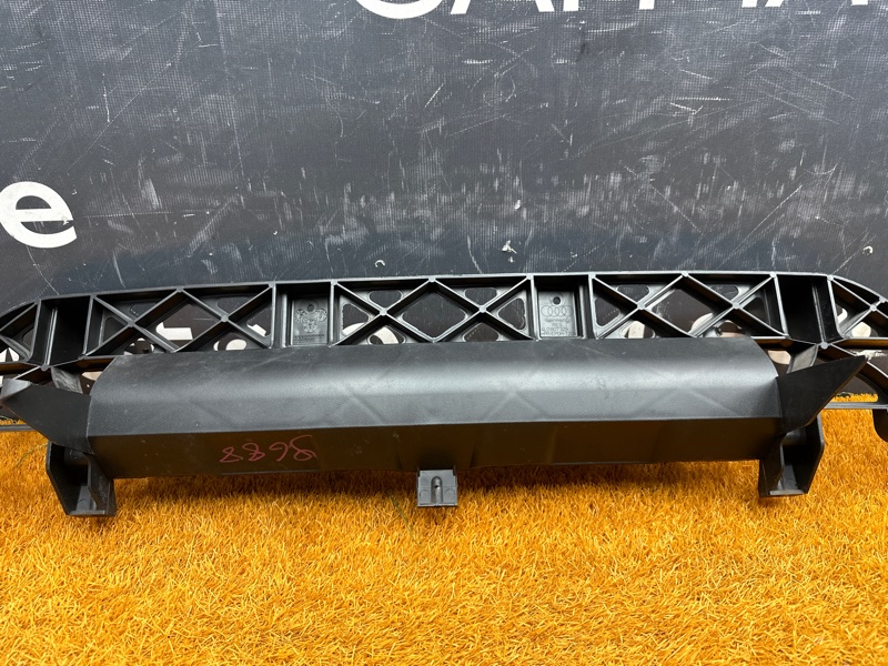 крепление бампера, 600 рублей, Красноярск