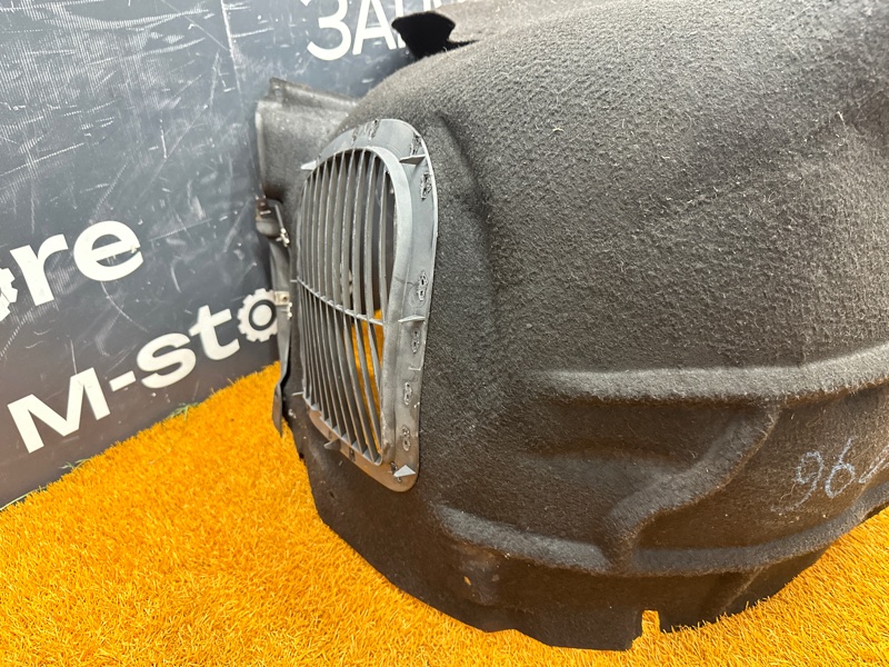 подкрылок, 9000 рублей, Красноярск