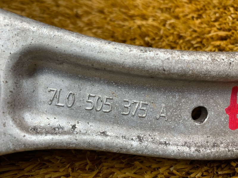 Рычаг подвески верхний, 1000 рублей, Красноярск