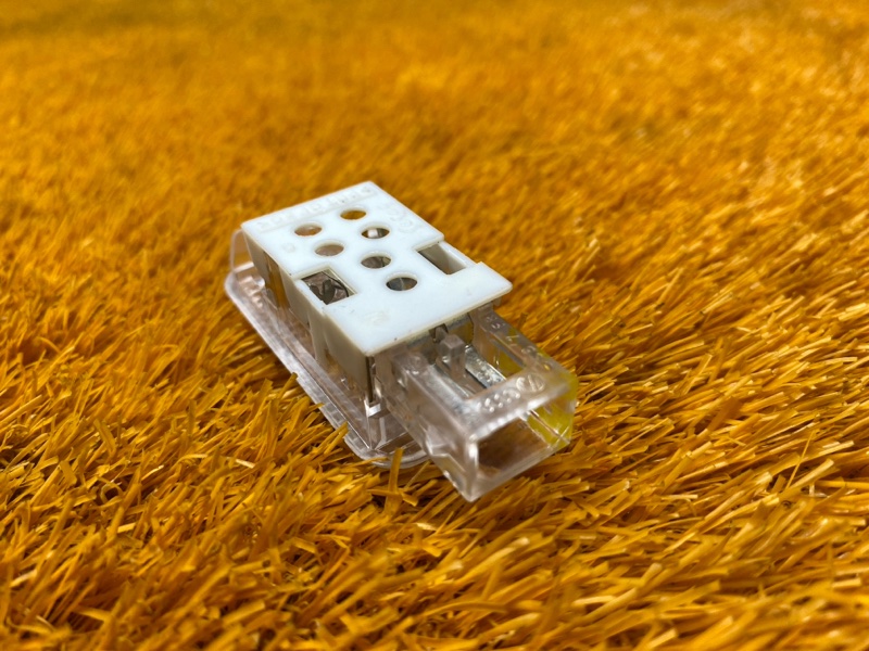 плафон освещения, 100 рублей, Красноярск