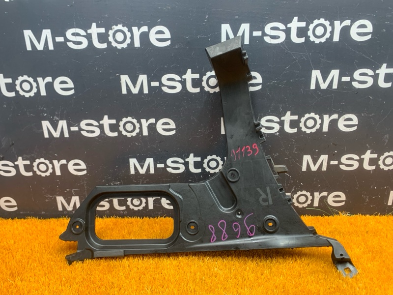 крепление бампера, 1000 рублей, Красноярск