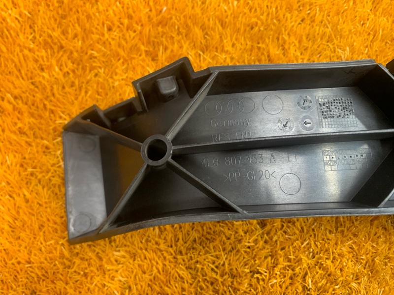 крепление бампера, 1000 рублей, Красноярск