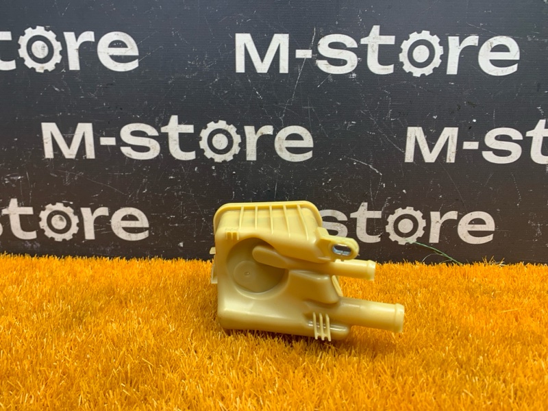 бачок гидроусилителя, 500 рублей, Красноярск