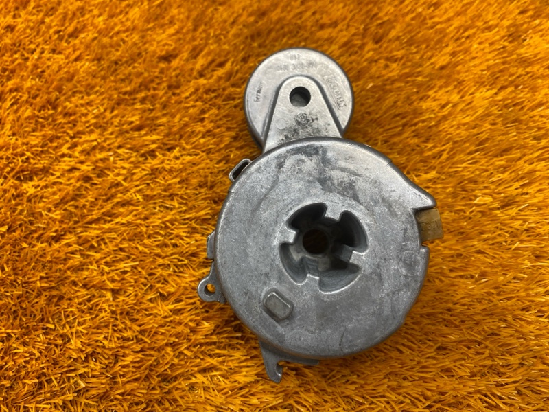 Натяжитель приводного ремня, 700 рублей, Красноярск