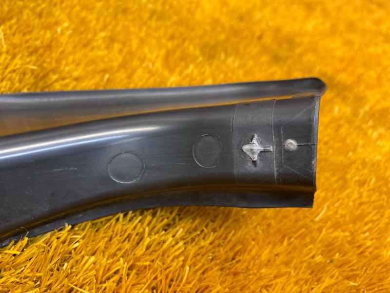 Водосток багажника, 670 рублей, Красноярск