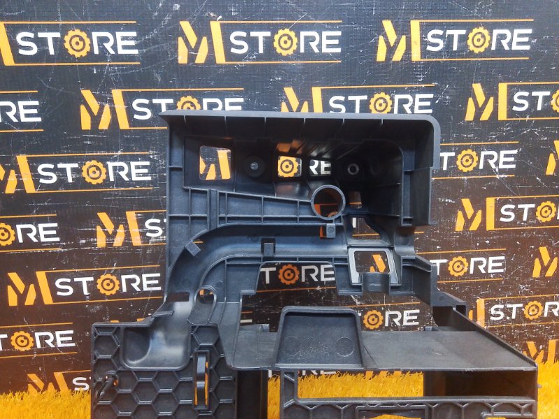 кронштейн, 300 рублей, Красноярск