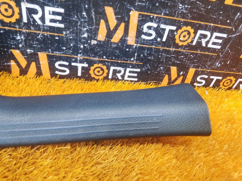 Накладка на порог салона, 800 рублей, Красноярск