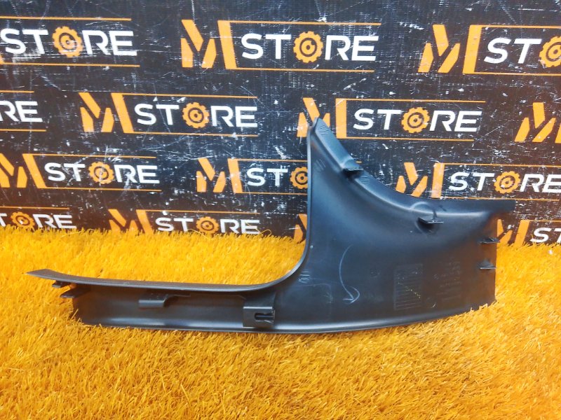 Накладка на порог салона, 800 рублей, Красноярск