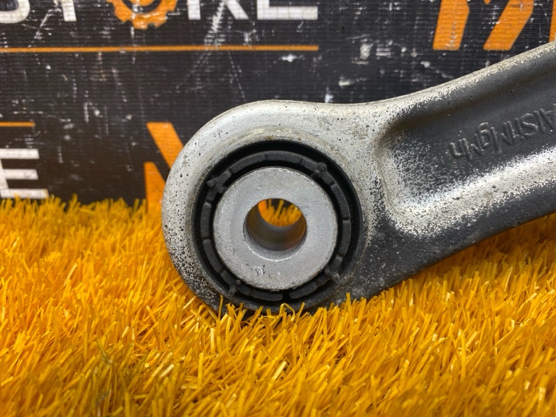 Рычаг подвески верхний, 1000 рублей, Красноярск