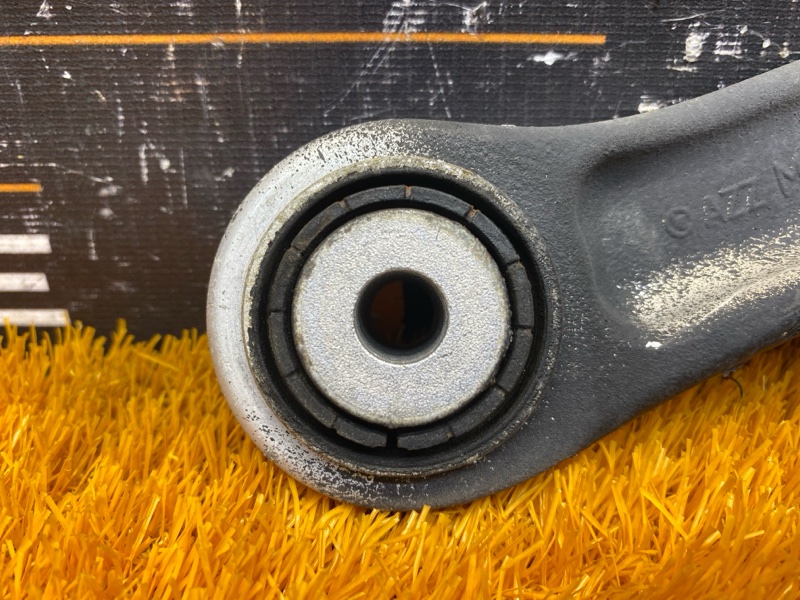 Рычаг подвески верхний, 1000 рублей, Красноярск