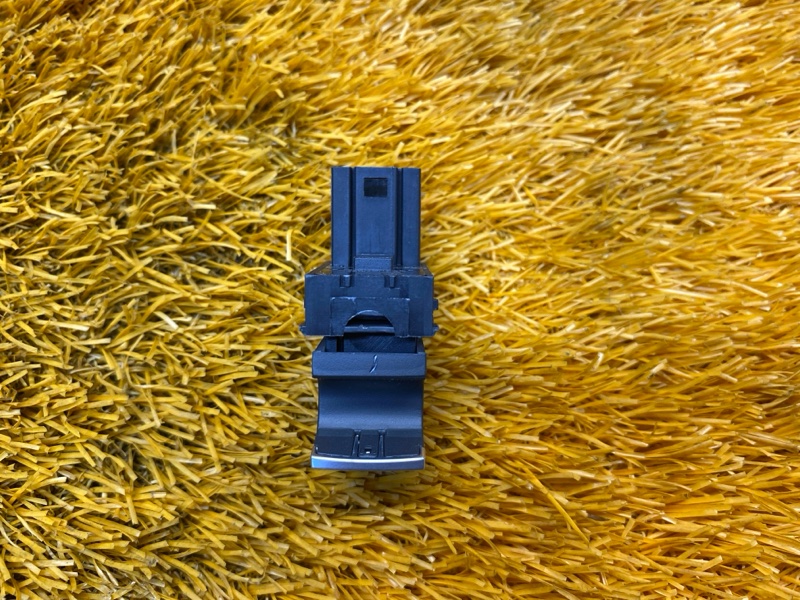 кнопка стеклоподъемника, 300 рублей, Красноярск