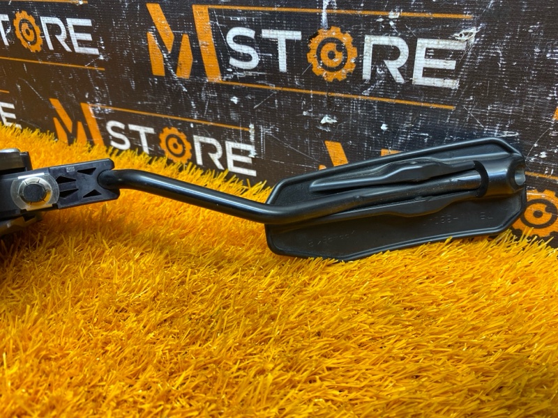 педаль газа, 1000 рублей, Красноярск