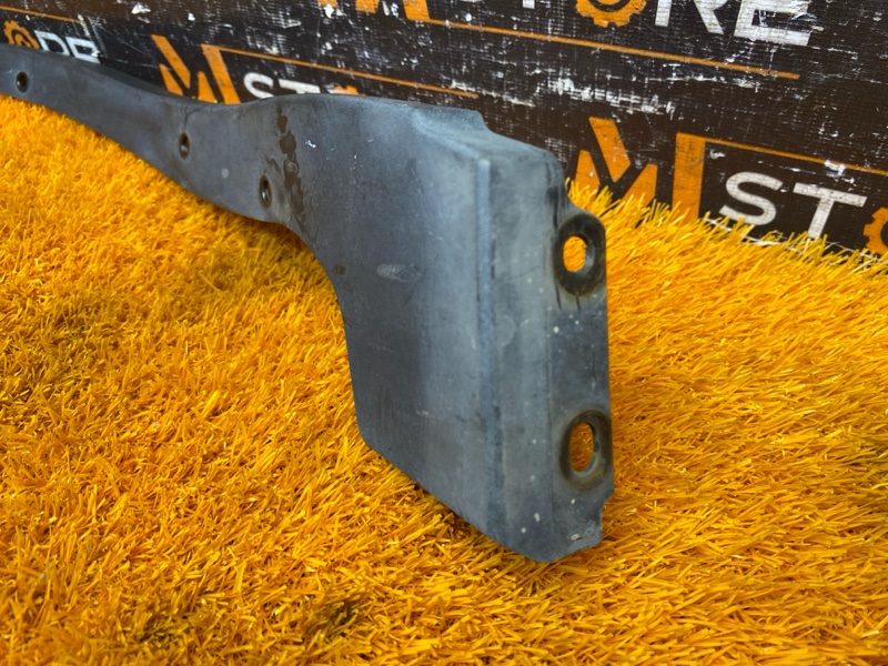 накладка на крыло, 1000 рублей, Красноярск