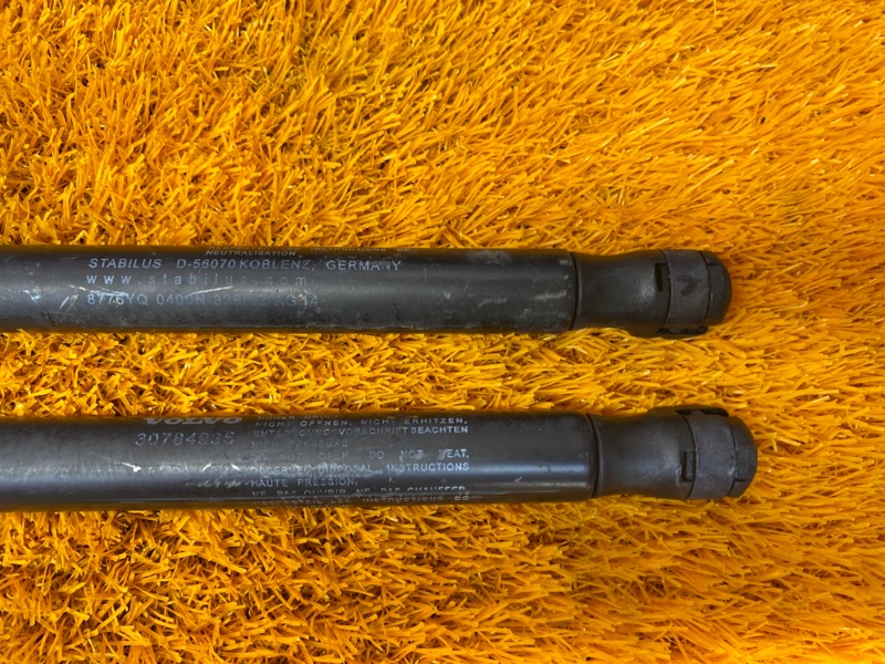 амортизатор капота, 1100 рублей, Красноярск