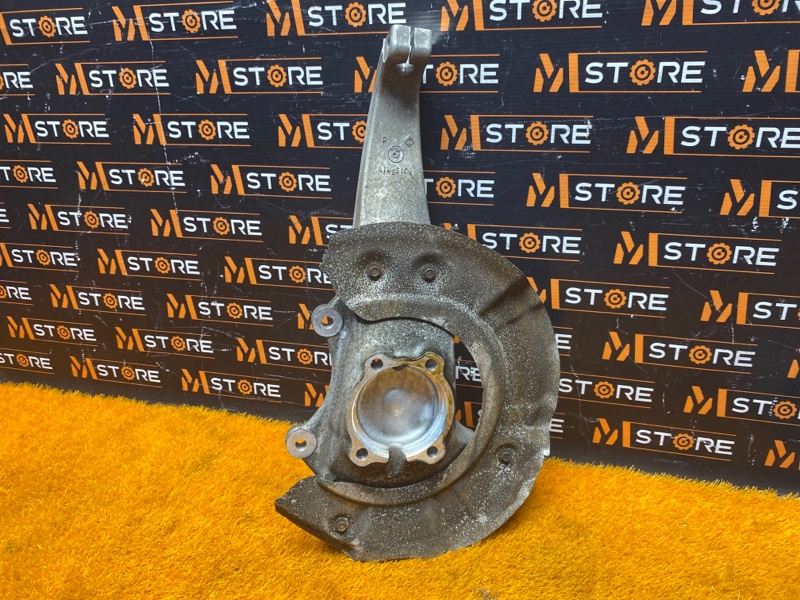 кулак поворотный, 1000 рублей, Красноярск