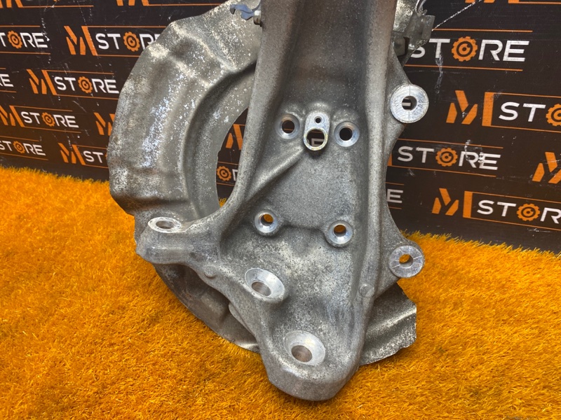 кулак поворотный, 1000 рублей, Красноярск