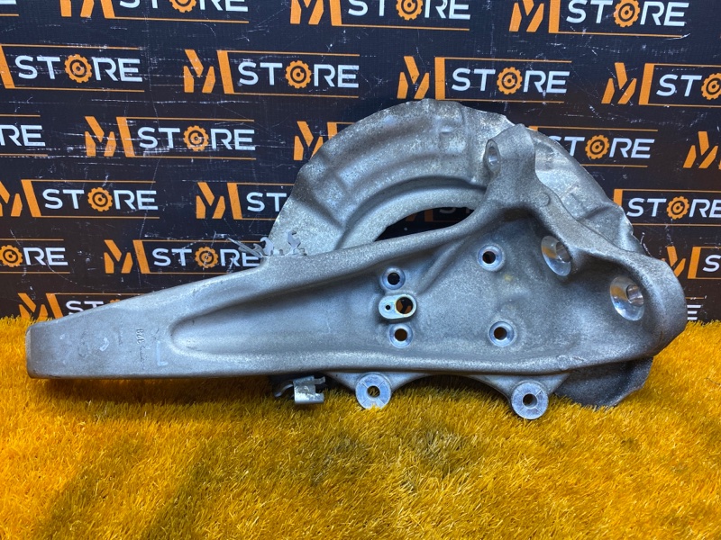 кулак поворотный, 1000 рублей, Красноярск