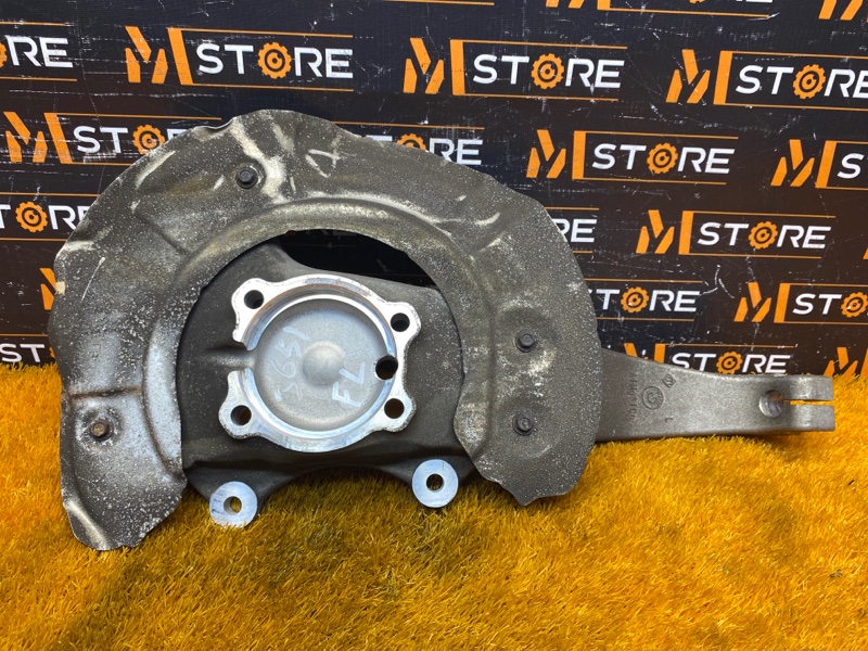 кулак поворотный, 1000 рублей, Красноярск