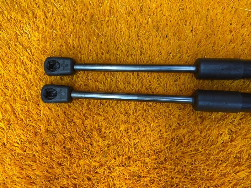 амортизатор капота, 1000 рублей, Красноярск