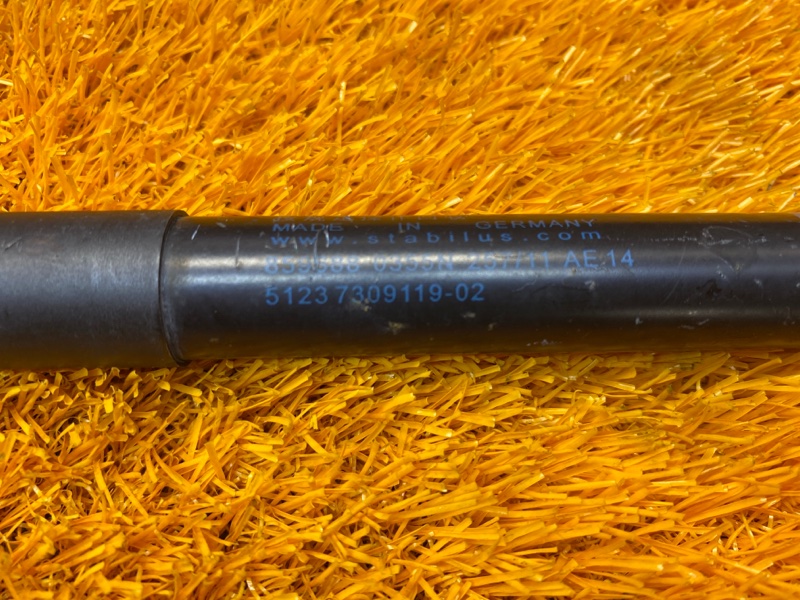 амортизатор капота, 1000 рублей, Красноярск