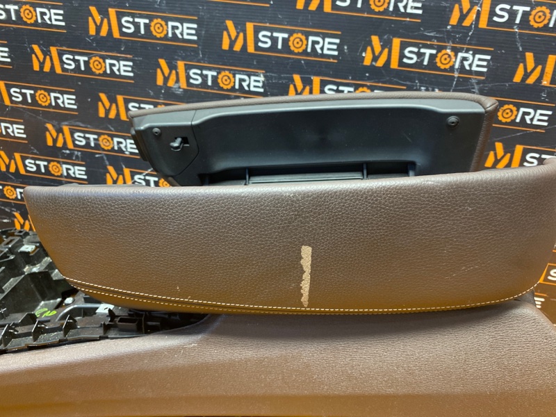 подлокотник, 5000 рублей, Красноярск